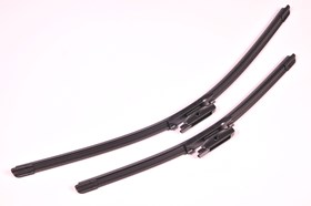 WYCIERACZKI BOSCH AEROTWIN DO RENAULT MEGANE II HATCHBACK (02.2006-10.2008)