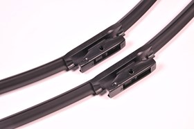 WYCIERACZKI BOSCH AEROTWIN DO RENAULT GRAND SCENIC II (12.2004-04.2009)