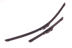 WYCIERACZKI BOSCH AEROTWIN DO NISSAN SENTRA (09.2014-)